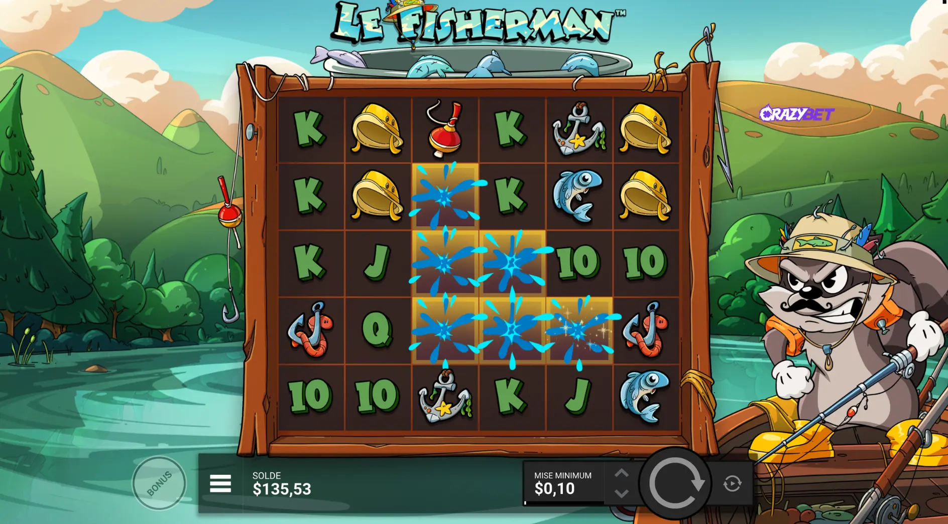 active golden tiles in The Fisherman by Hacksaw Gaming with splash effect